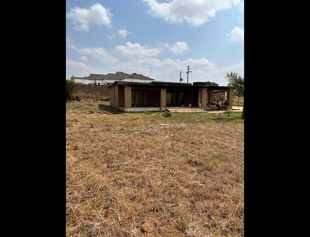 3 BEDROOM HOUSE FOR SALE IN MUTOTI
